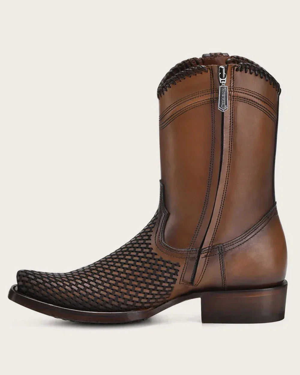 Bota urbana casual color miel de piel bovina Cuadra