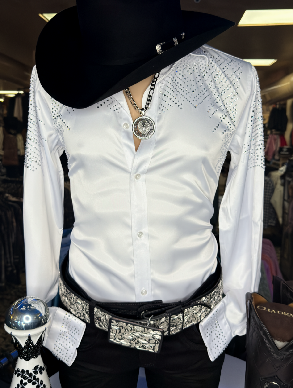 *NEW* White Rhinestone Slim Fit Shirt – Modern Elegance