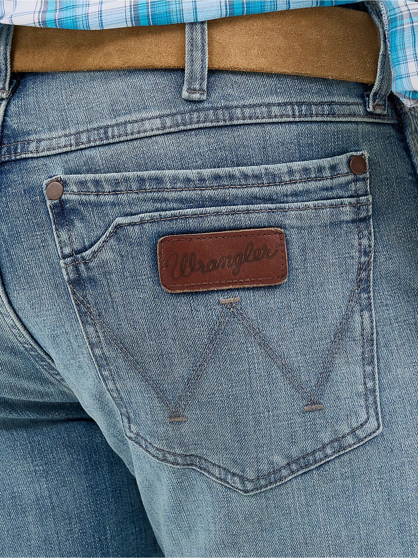 Men's Wrangler Retro® Slim Fit Straight Leg Jean