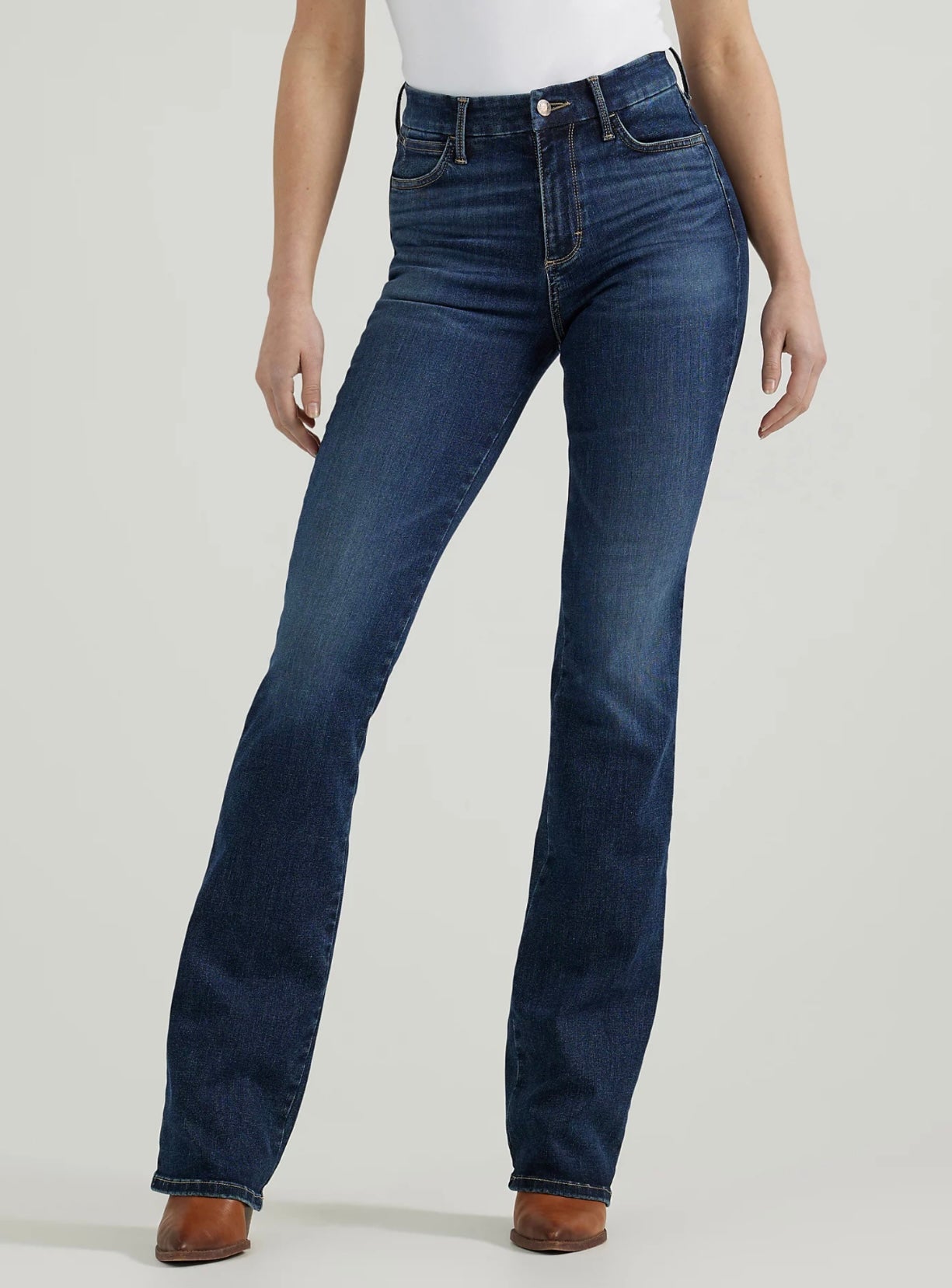 WOMEN'S WRANGLER BESPOKE HIGH RISE BOOTCUT JEAN- Lacey