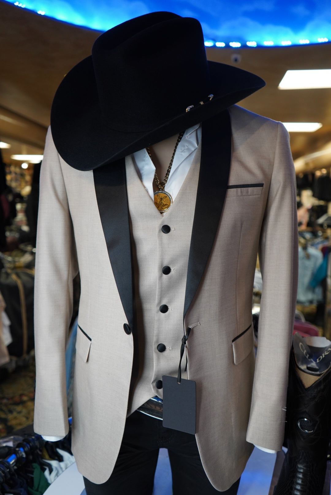 Men’s Beige 2-Piece Suit