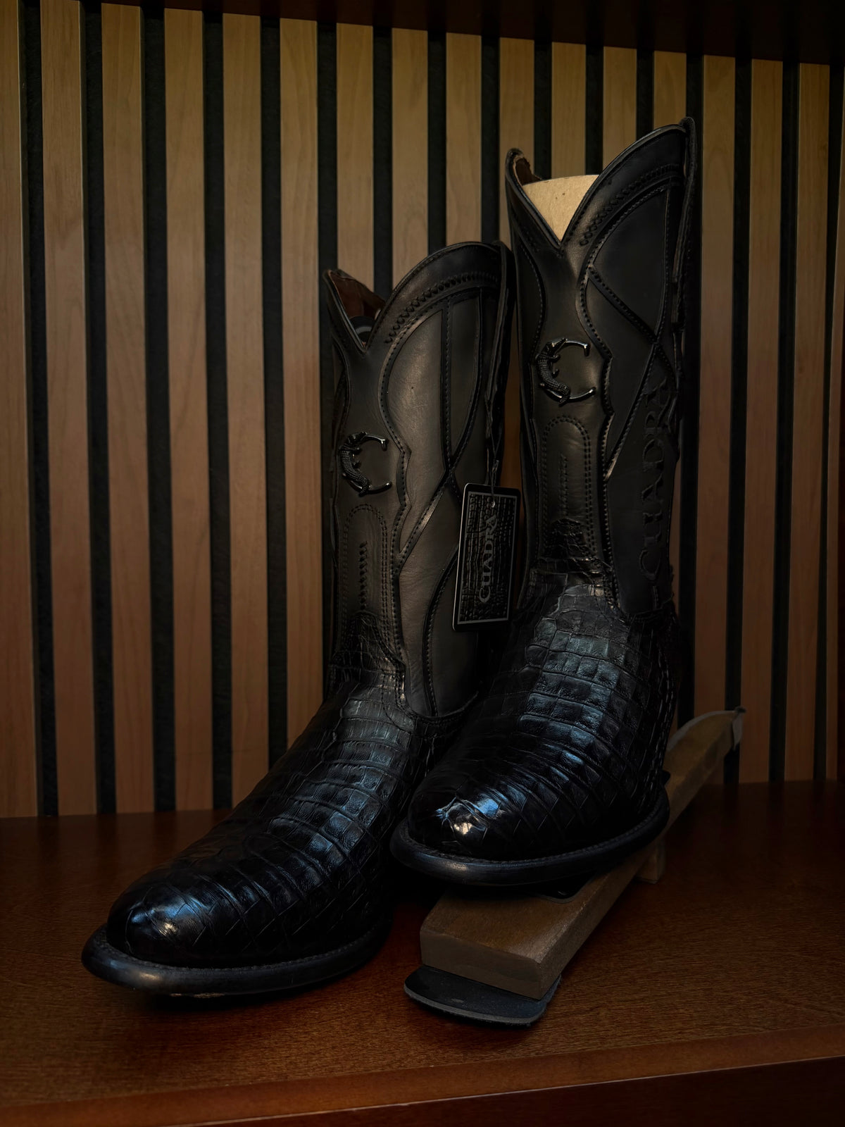 CUADRA BLACK CAIMAN ROUND TOE