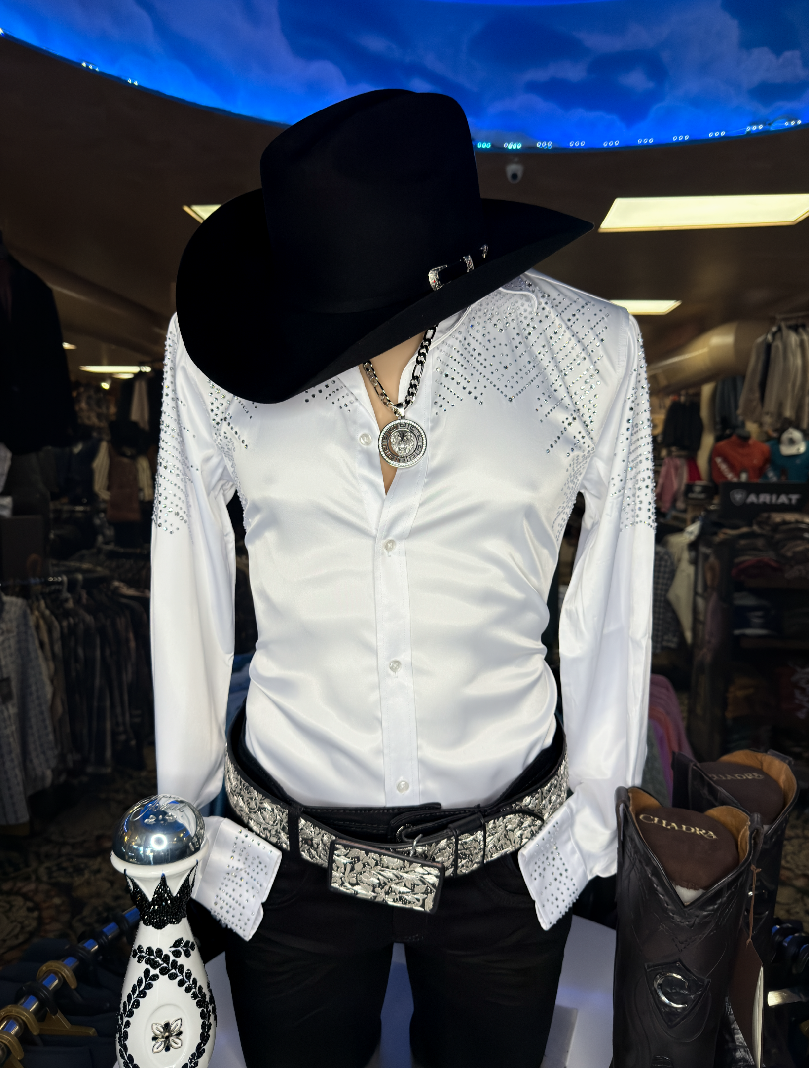 *NEW* White Rhinestone Slim Fit Shirt – Modern Elegance