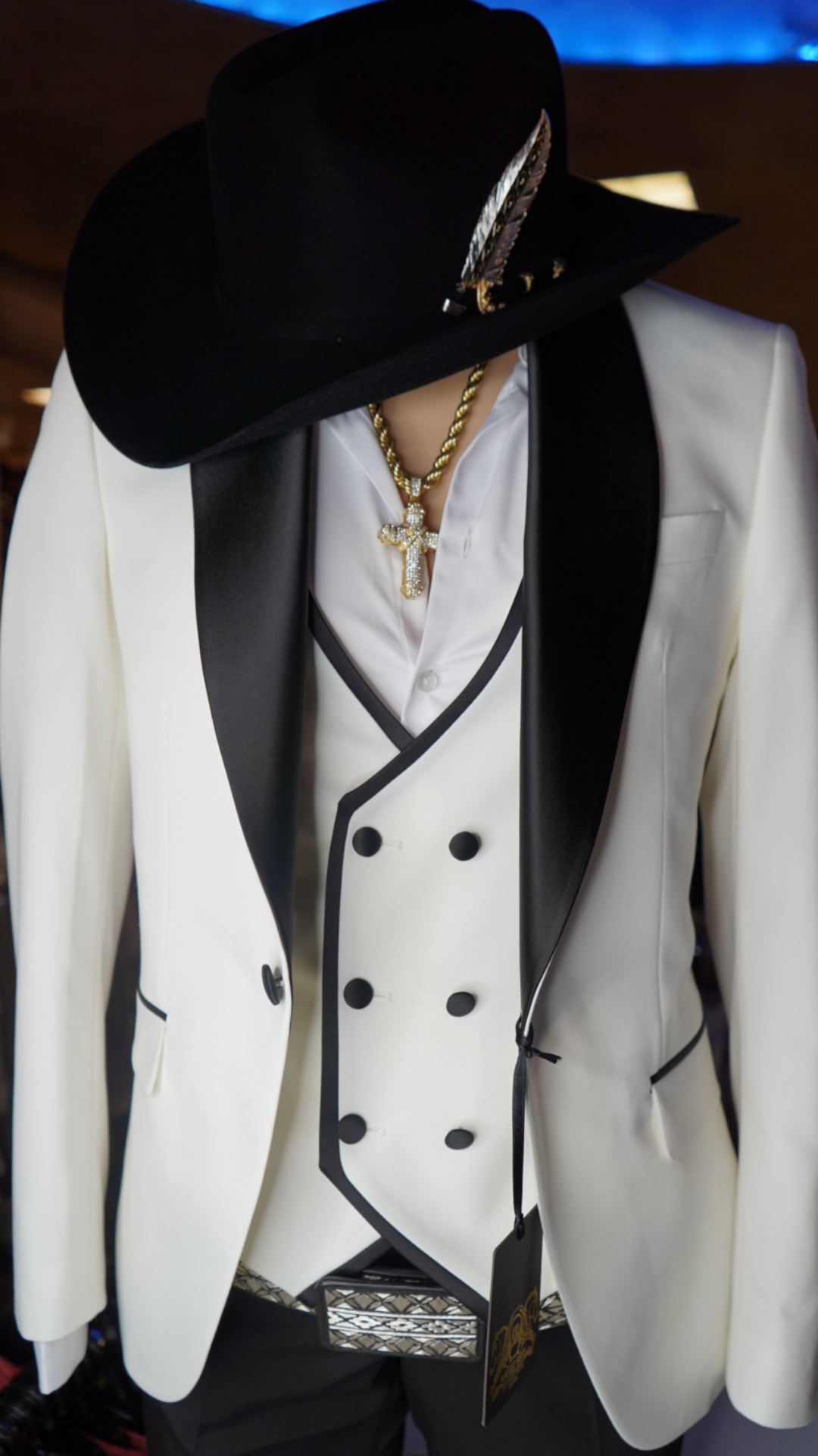 Traje de boda blanco elegante y exclusivo para novios - Corte entallado premium - Conjunto de 3 piezas