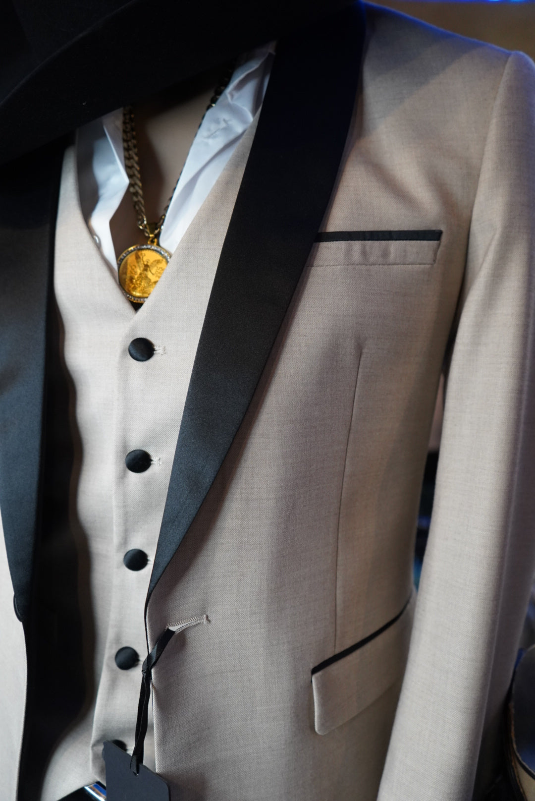 Men’s Beige 2-Piece Suit