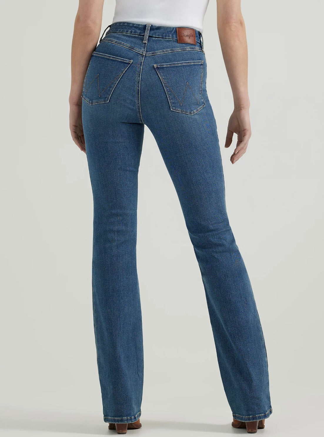 WOMEN'S WRANGLER BESPOKE HIGH RISE BOOTCUT JEAN-ADA