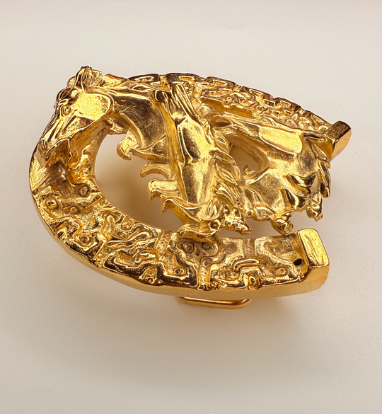 Horseshoe Belt Buckle with 3D Triple Horse