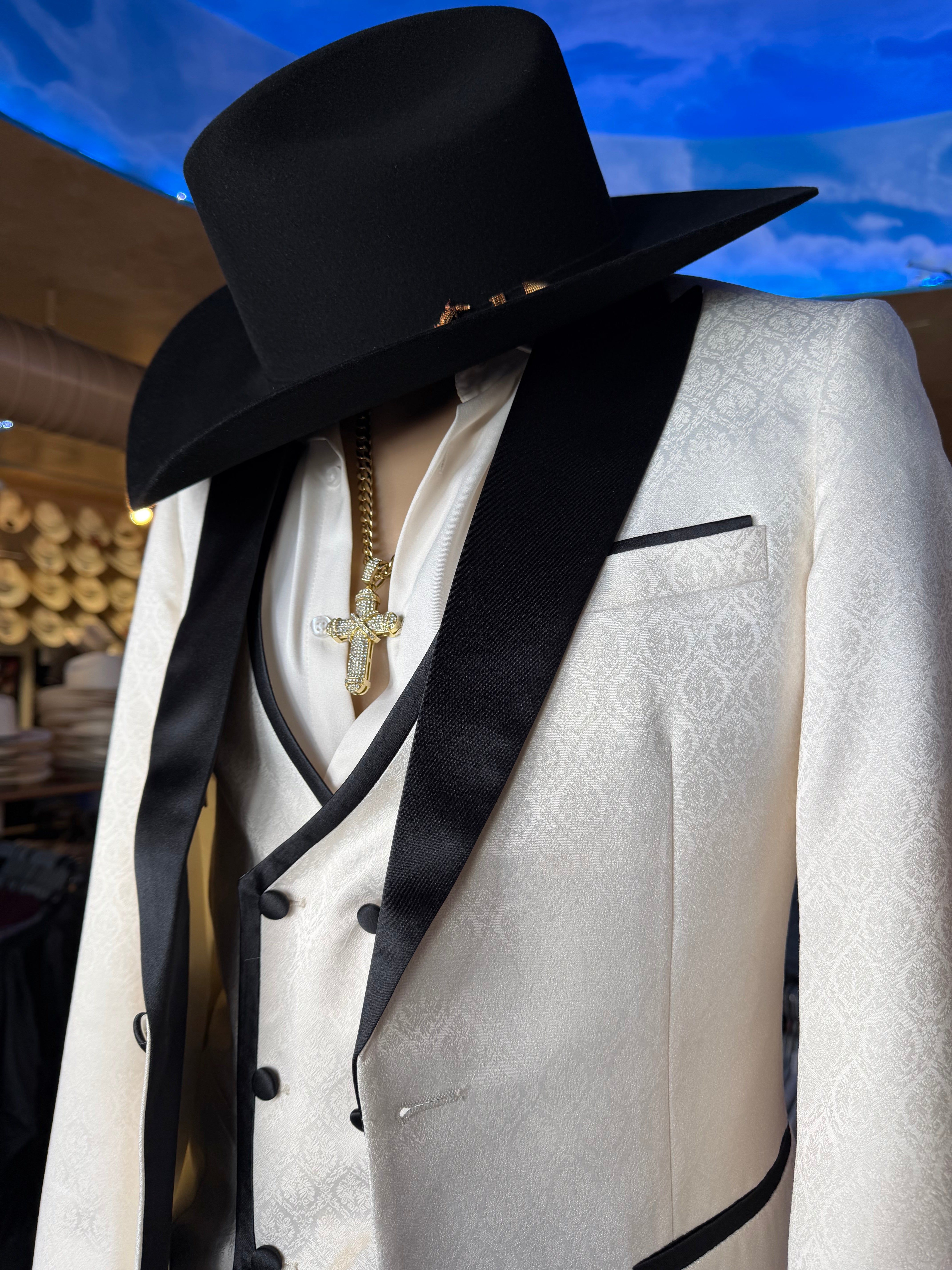 Ivory Tuxedo Set – Black & White 2-Piece Set