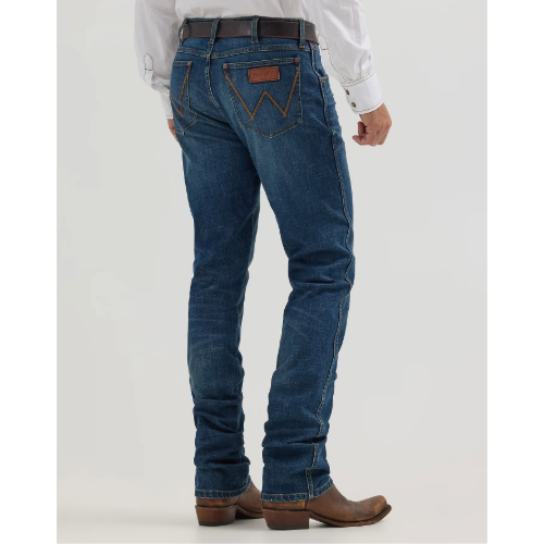 Men's Wrangler Retro® Slim Fit Straight Leg Jean
