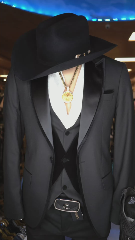 “El Friesian Negro” 3-Piece Luxury Suit